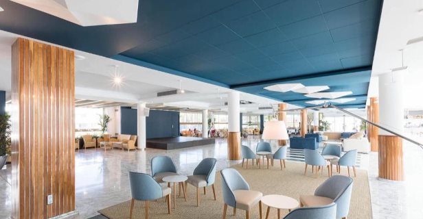 Hotel Caprici Verd