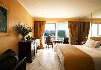 Hotel Capsis Beach & Sofitel Capsis Palace