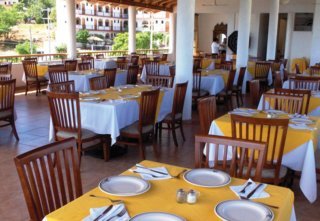 Hotel Caracol Plaza