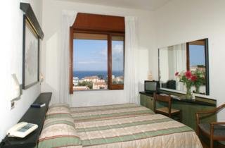 Hotel Caravel