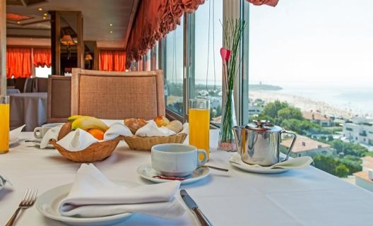 Hotel Carcavelos Beach
