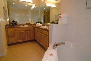 Hotel Caribe Cove Resort