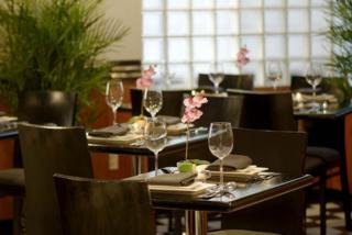 Hotel Carlyle Suites