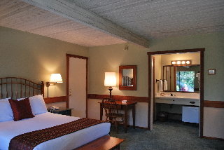 Hotel Carmel Valley Lodge
