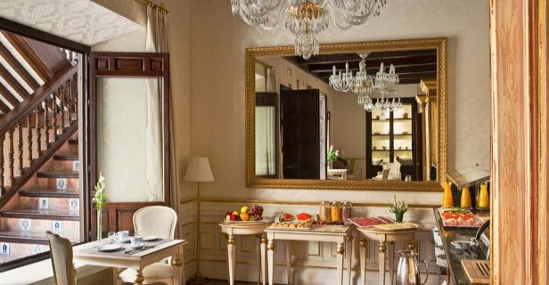 Hotel Casa 1800 Granada
