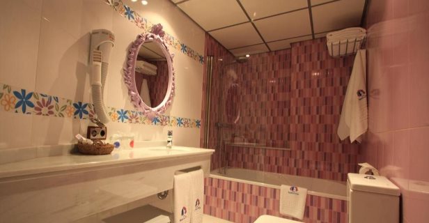 Hotel Casa Baños De La Villa