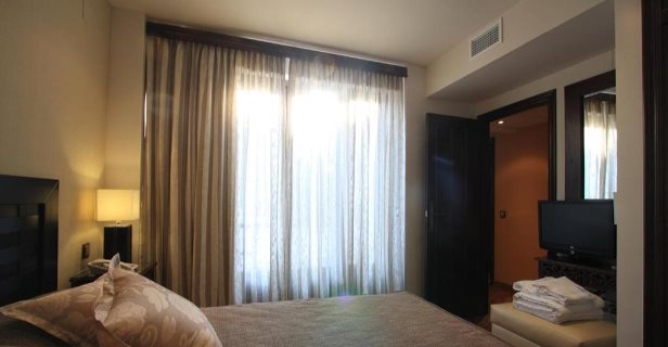 Hotel Casa Baños De La Villa