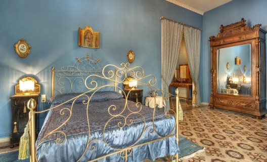 Hotel Casa Ceremines