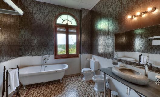 Hotel Casa Ceremines