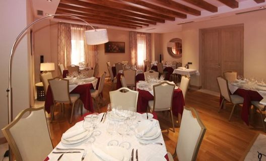 Hotel Casa Consistorial