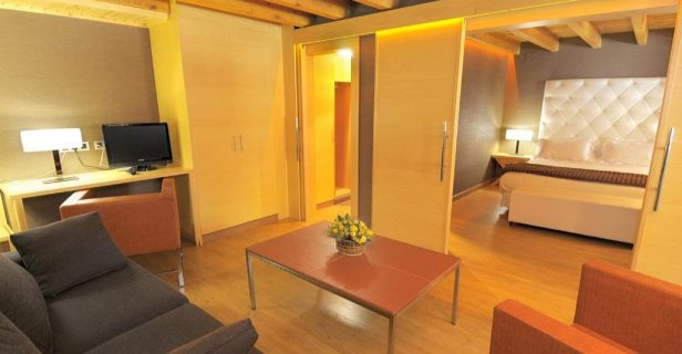Hotel Casa Cornel