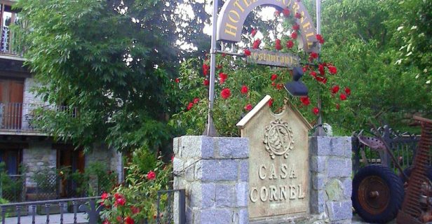 Hotel Casa Cornel