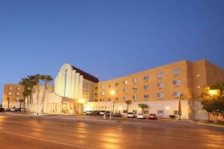 Hotel Casa Grande Business Plus By Us Consulate