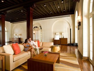 Hotel Casa Marina, A Waldorf Astoria Resort