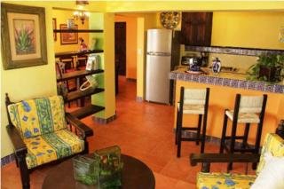 Hotel Casa Mia Suites