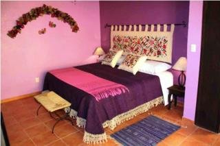 Hotel Casa Mia Suites