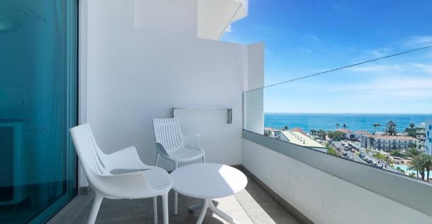 Hotel Caserio