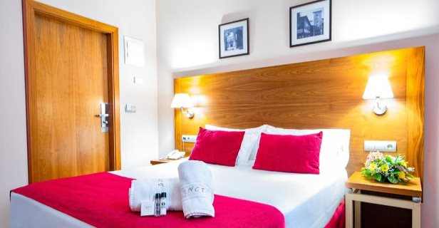 Hotel Casino Del Tormes