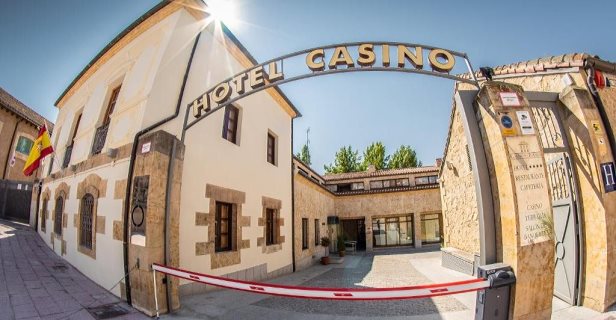 Hotel Casino Del Tormes