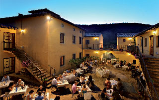 Hotel Casolare Le Terre Rosse