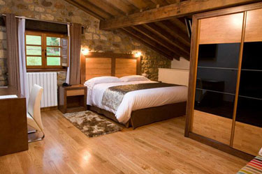 Hotel Casona De Llerana