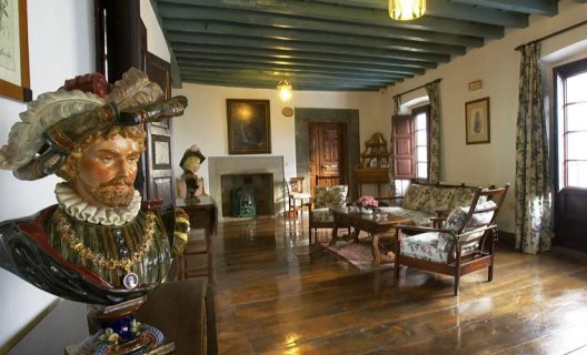 Hotel Casona Del Busto