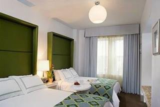 Hotel Cass-a Holiday Inn Express