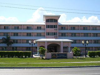 Hotel Castaways Resort & Suites