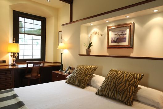 Hotel Castell De L Oliver