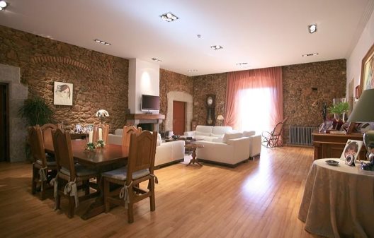 Hotel Castell De L Oliver