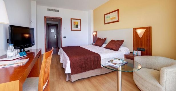 Hotel Castell De Mar