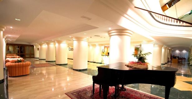 Hotel Castell De Mar