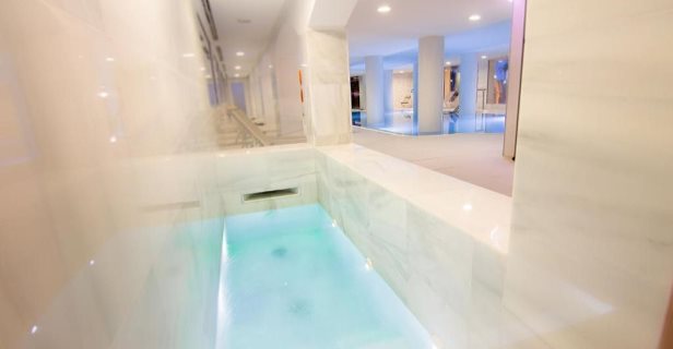 Hotel Castell De Mar