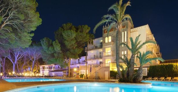 Hotel Castell Dels Hams