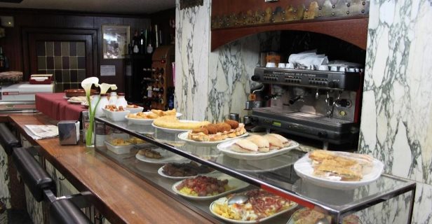 Hotel Castellano I