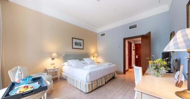 Hotel Castilla Termal Solares
