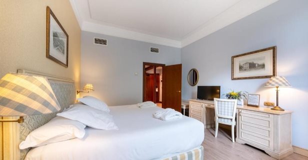 Hotel Castilla Termal Solares