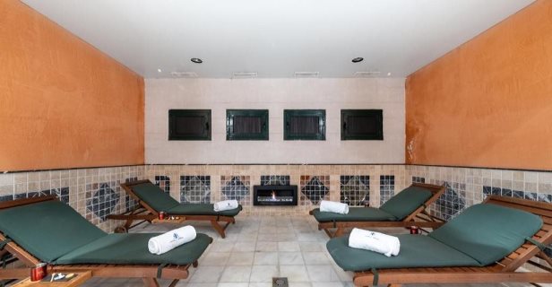 Hotel Castilla Termal Solares
