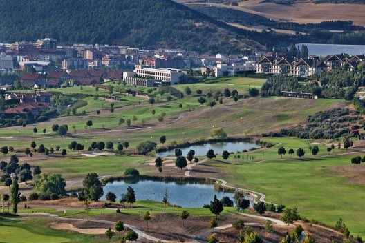 Hotel Castillo De Gorraiz Golf And Spa