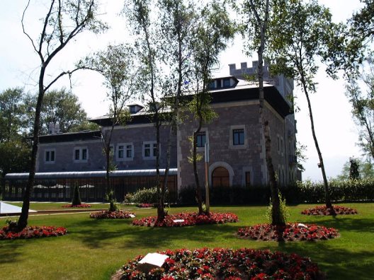 Hotel Castillo Del Bosque La Zoreda