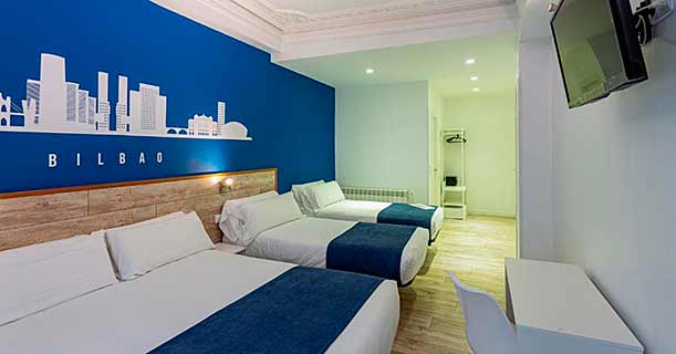 Hotel Casual Blue