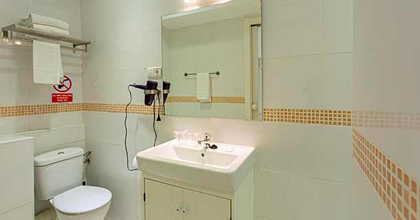 Hotel Casual Blue
