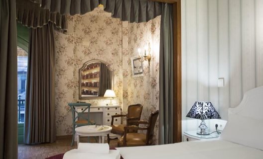 Hotel Casual Del Teatro Madrid