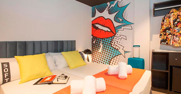 Hotel Casual Pop Art