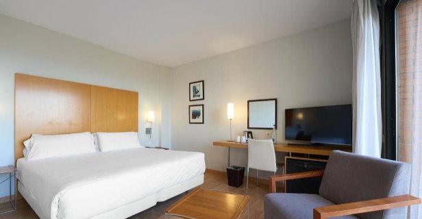 Hotel Catalonia Barcelona Beach