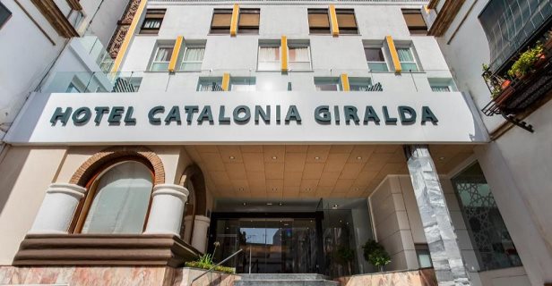 Hotel Catalonia Giralda