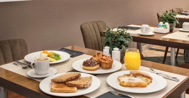 Hotel Catalonia Goya