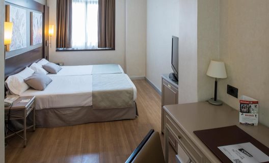 Hotel Catalonia Mikado