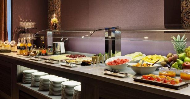 Hotel Catalonia Reina Victoria