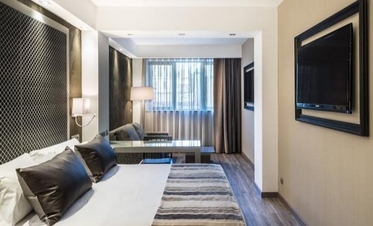 Hotel Catalonia Square